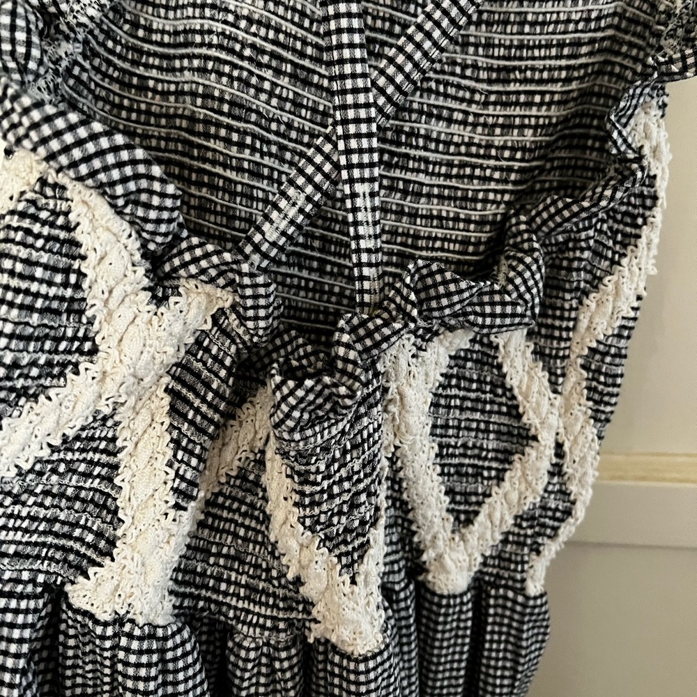 SOLD✨Noelle dress - Picture 8 of 8